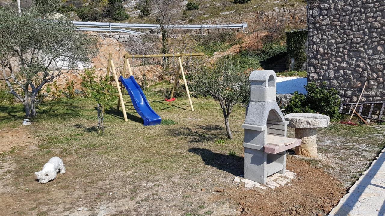 Kuca Za Odmor Jelena Villa Starigrad Paklenica Ngoại thất bức ảnh